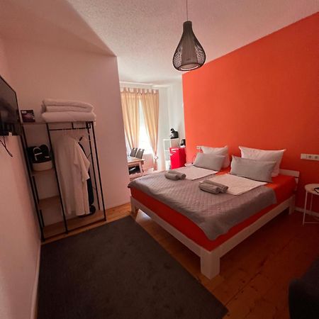 O&W Ferienhaus Mit Pool Naehe Nuerburgring, Adenau Exteriör bild