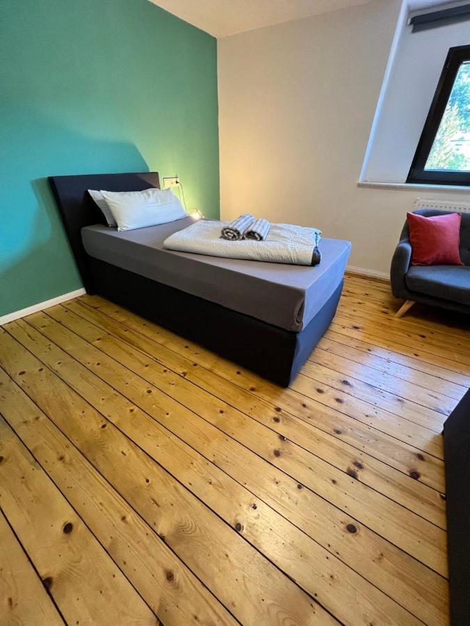 O&W Ferienhaus Mit Pool Naehe Nuerburgring, Adenau Exteriör bild