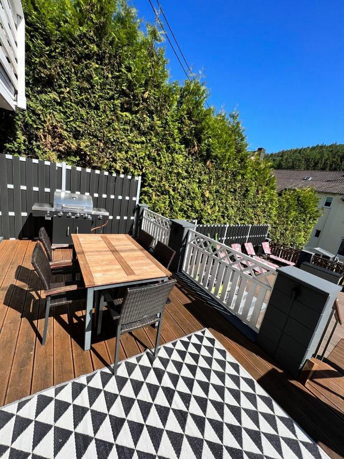 O&W Ferienhaus Mit Pool Naehe Nuerburgring, Adenau Exteriör bild